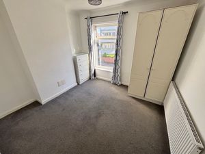 Bedroom- click for photo gallery